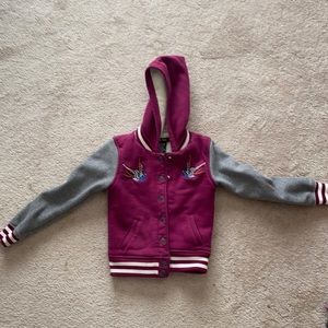 Vigoss snap up hooded sweatshirt